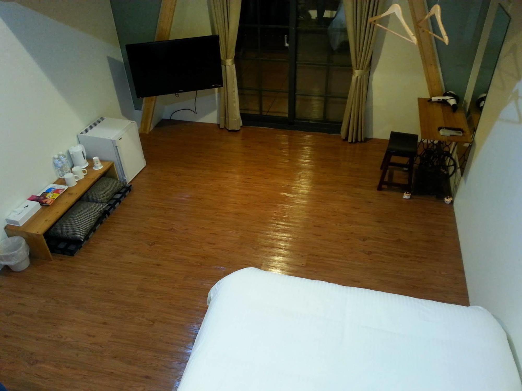 Artisan Hostel Đầu Thành Ngoại thất bức ảnh